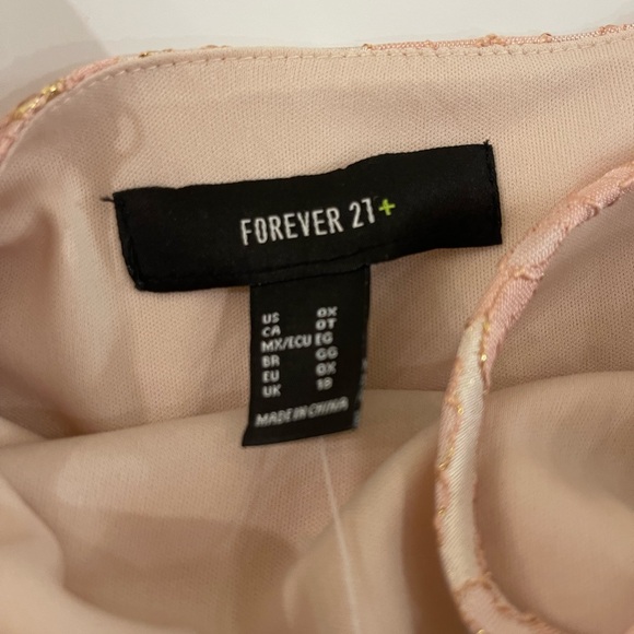NWT Rose Gold Forever 21+ Dress Size 0X - Picture 9 of 11